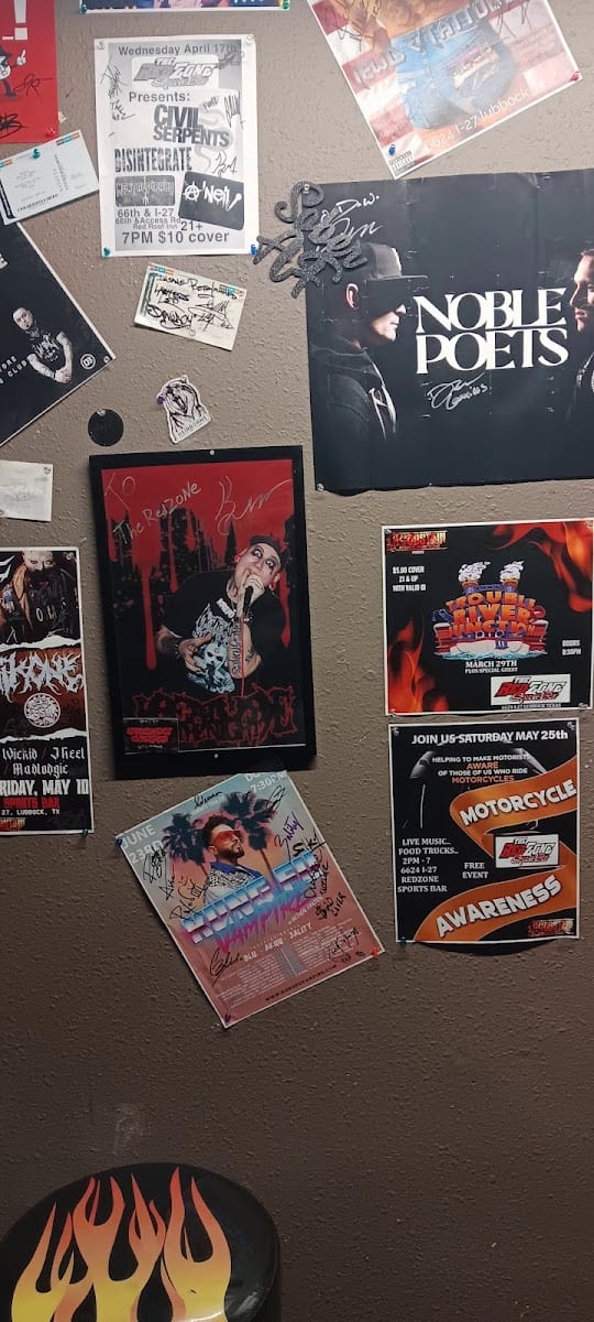 The Red Zone Sports Bar, photo 2