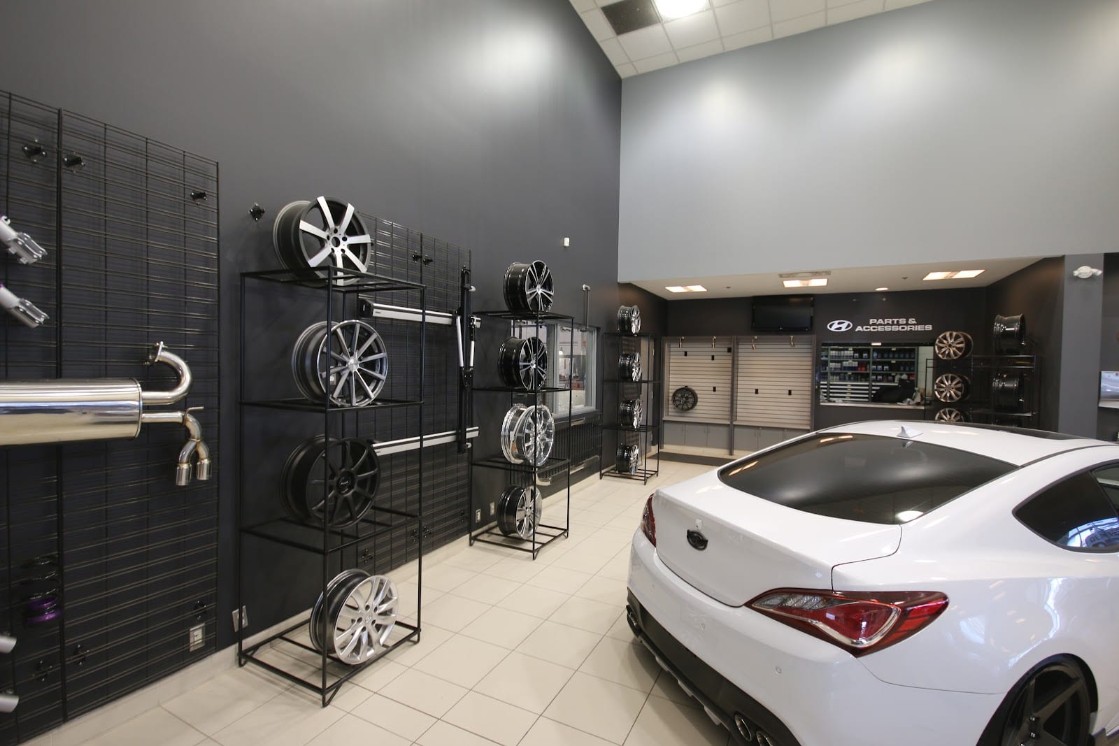 Richmond Hill Hyundai, photo 4