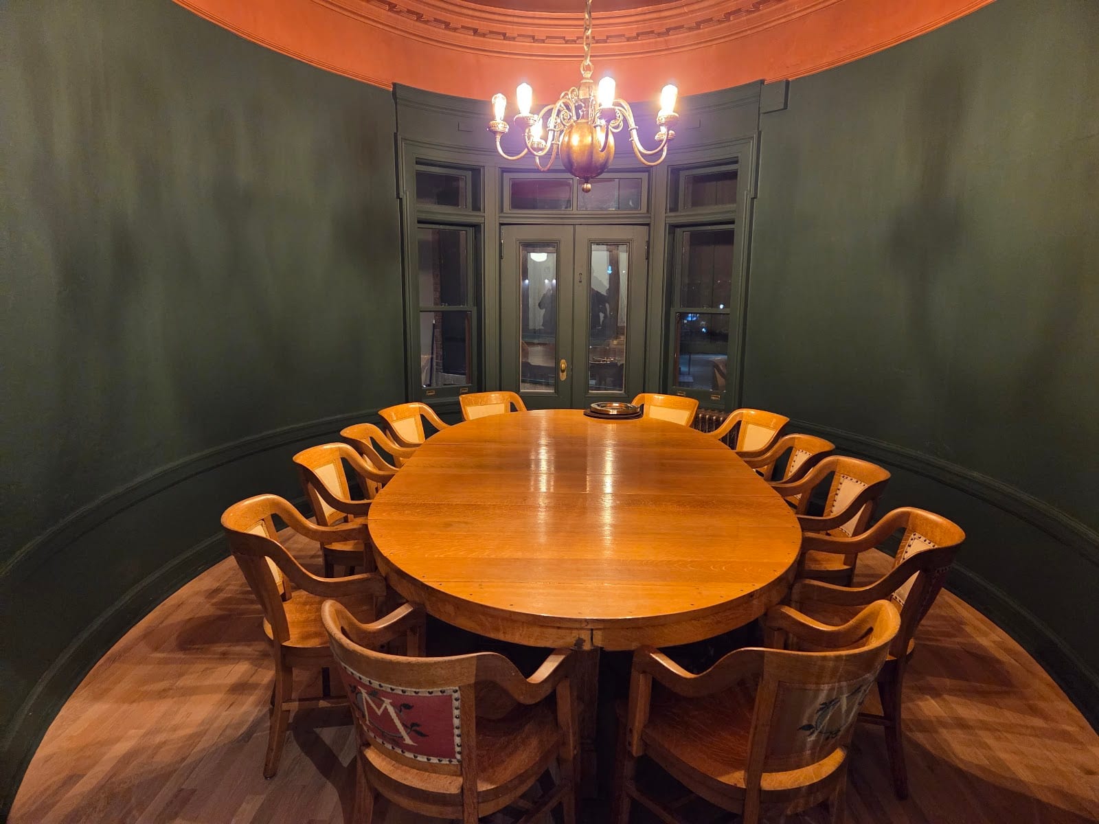1885 Steakhouse, photo 4