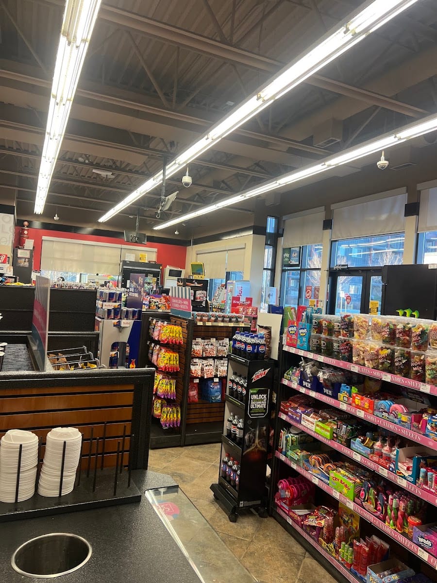 Co-op Gas Bar (Emerald Hills)