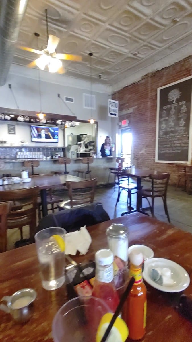 Upper Park Cafe, photo 3
