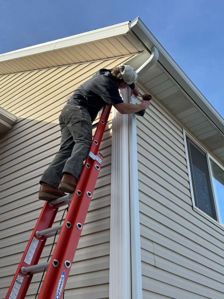 Riverbend Roofing & Exteriors
