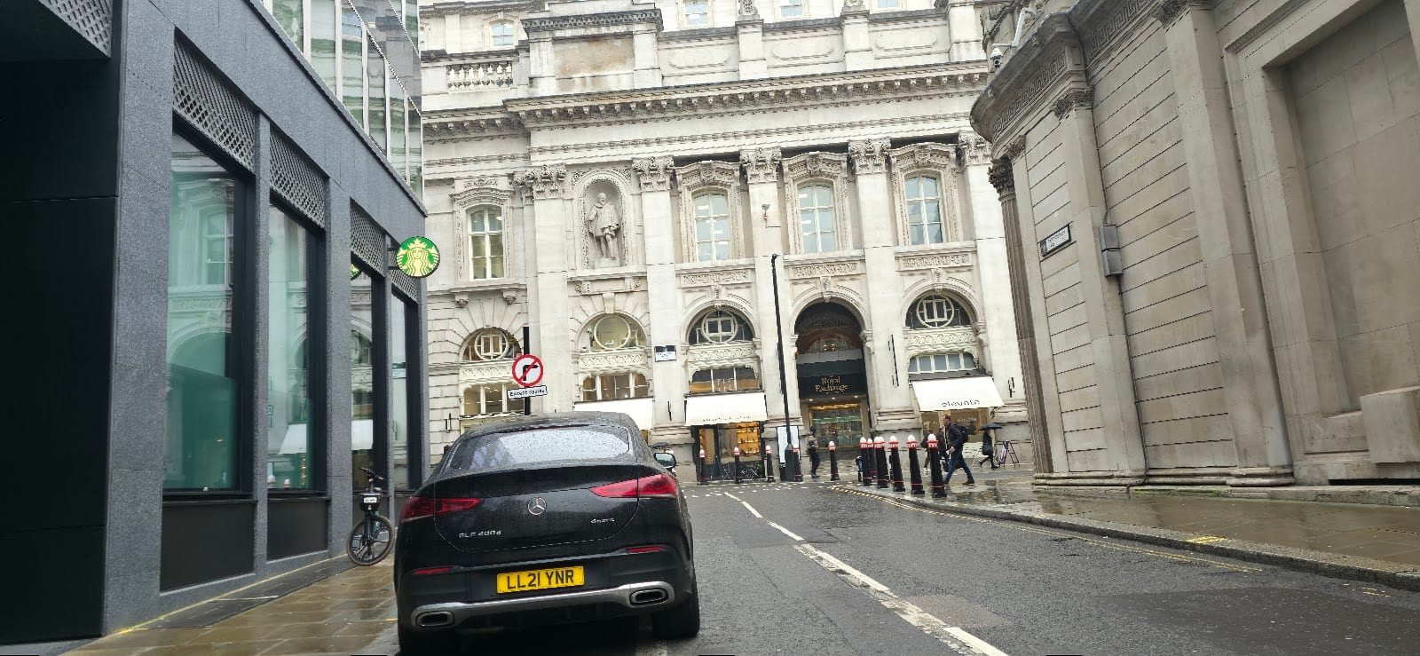 Harley Academy London - Threadneedle Street, photo 4