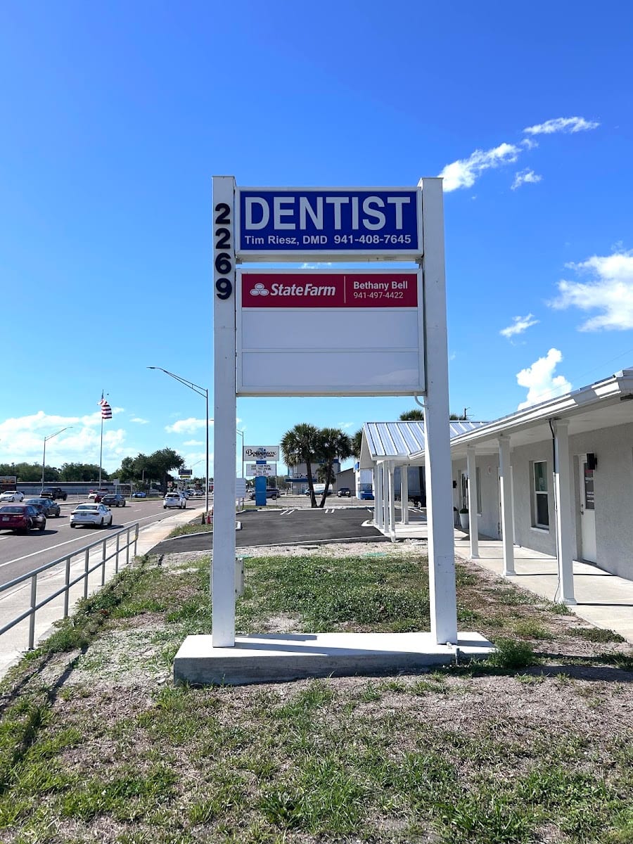 VENICE VILLAGE DENTAL