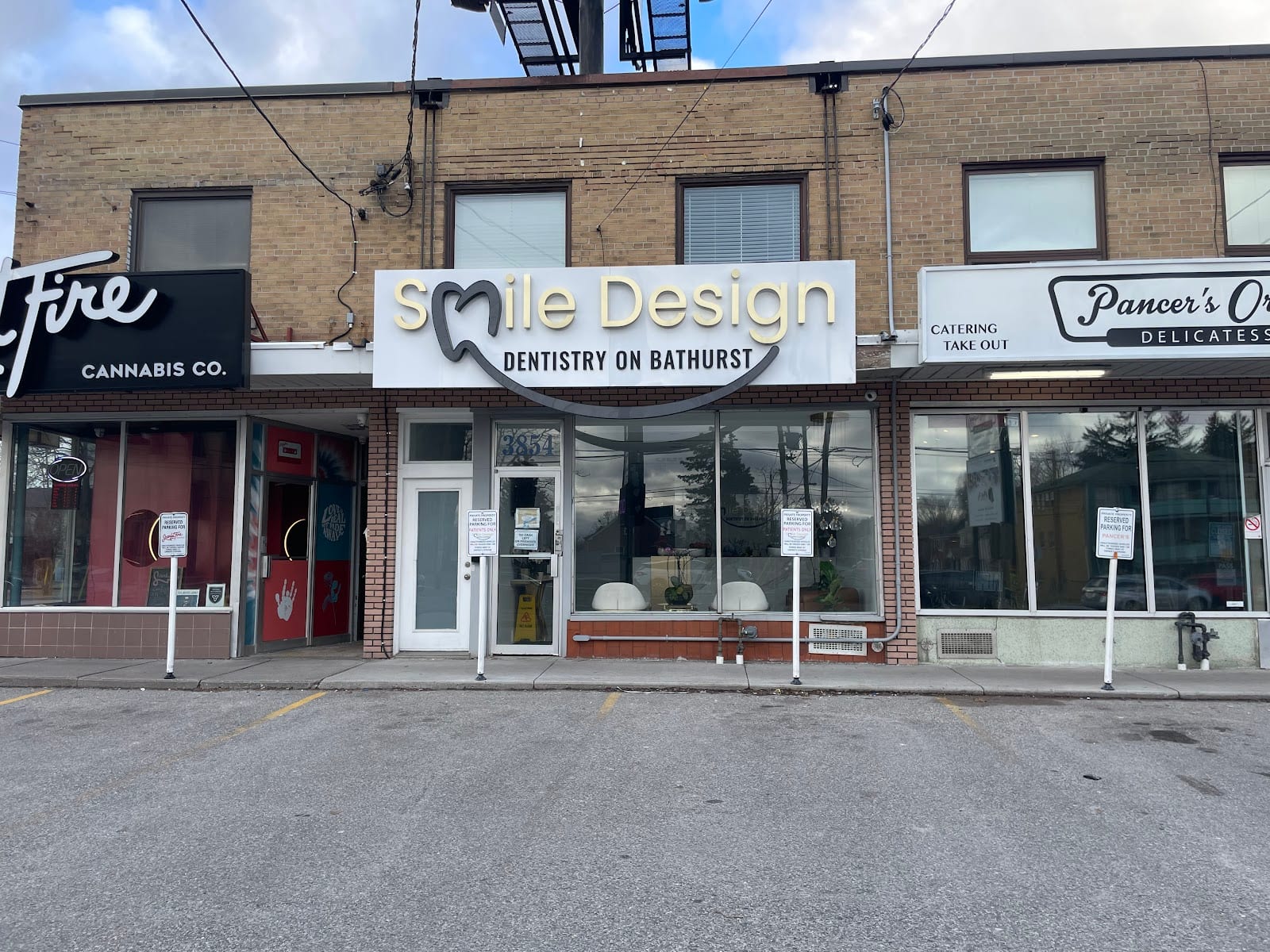 Smile Design Dentistry on Bathurst