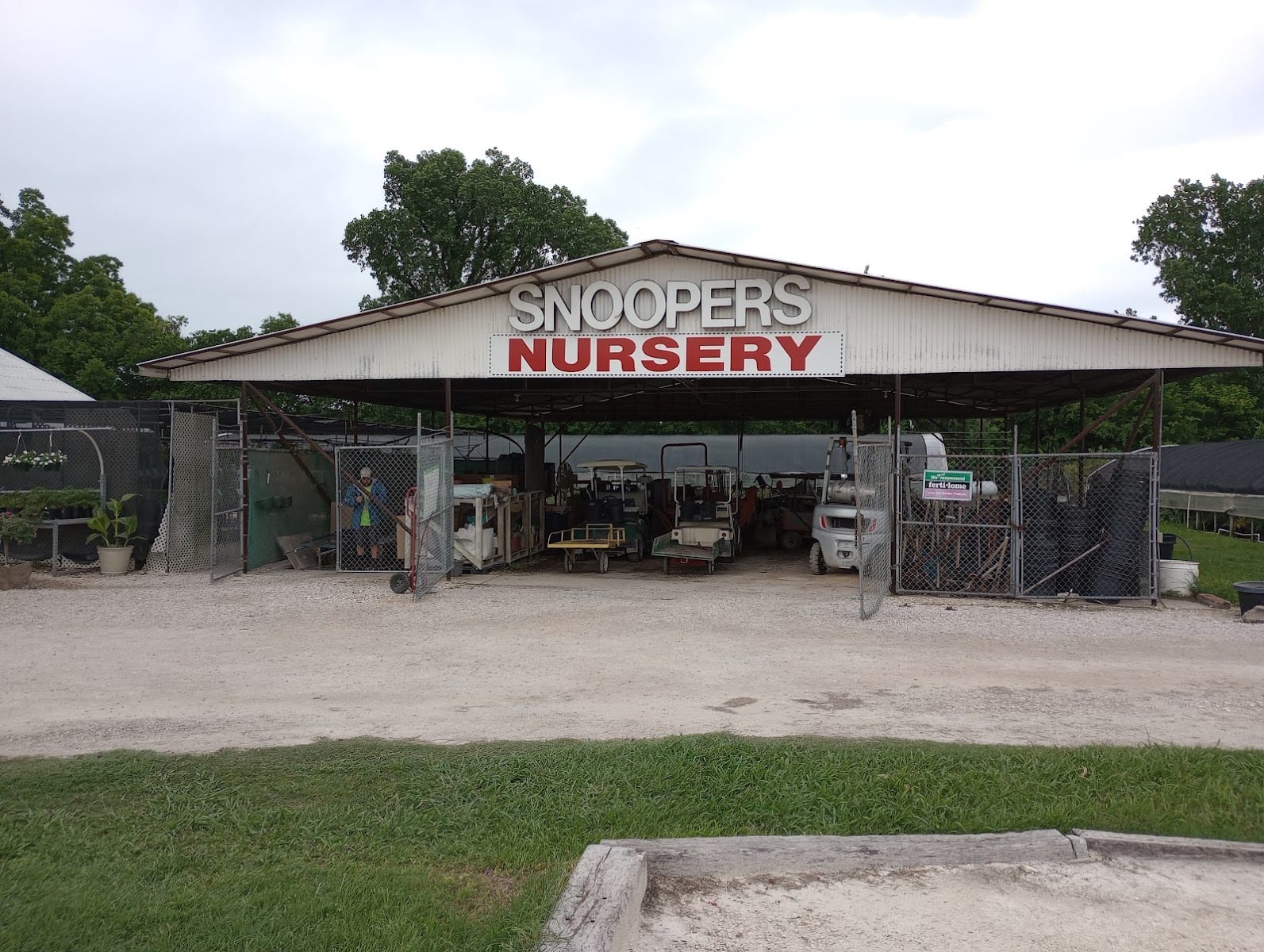 Snooper’s Nursery & Garden Center, photo 2