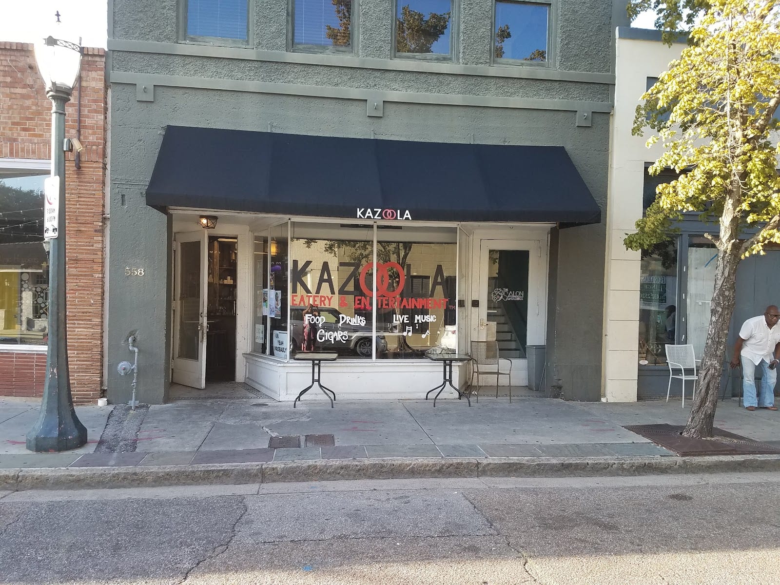 Kazoola Eatery & Entertainment