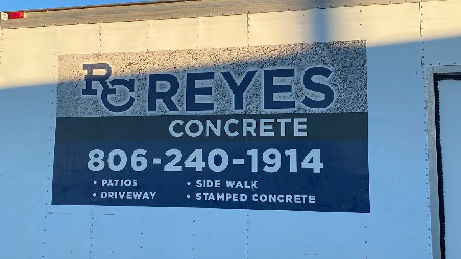Reyes Concrete, photo 2
