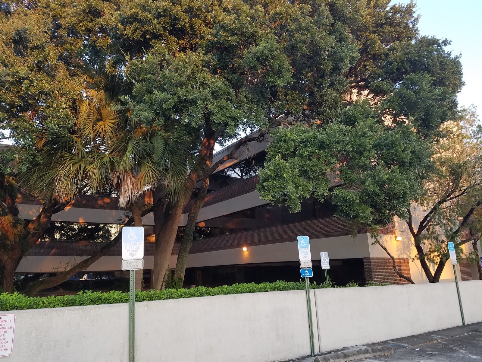 South Tampa Medical Center, photo 3