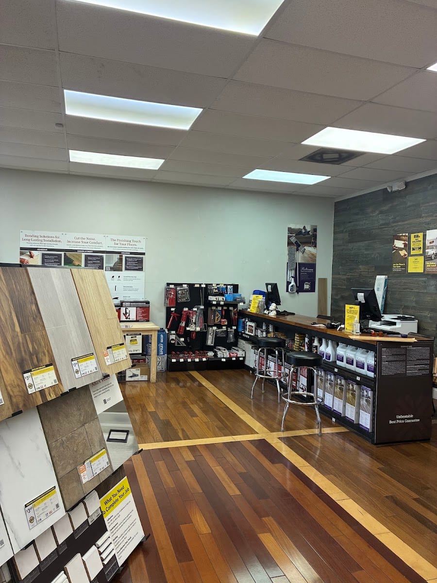 Lumber Liquidators, photo 2