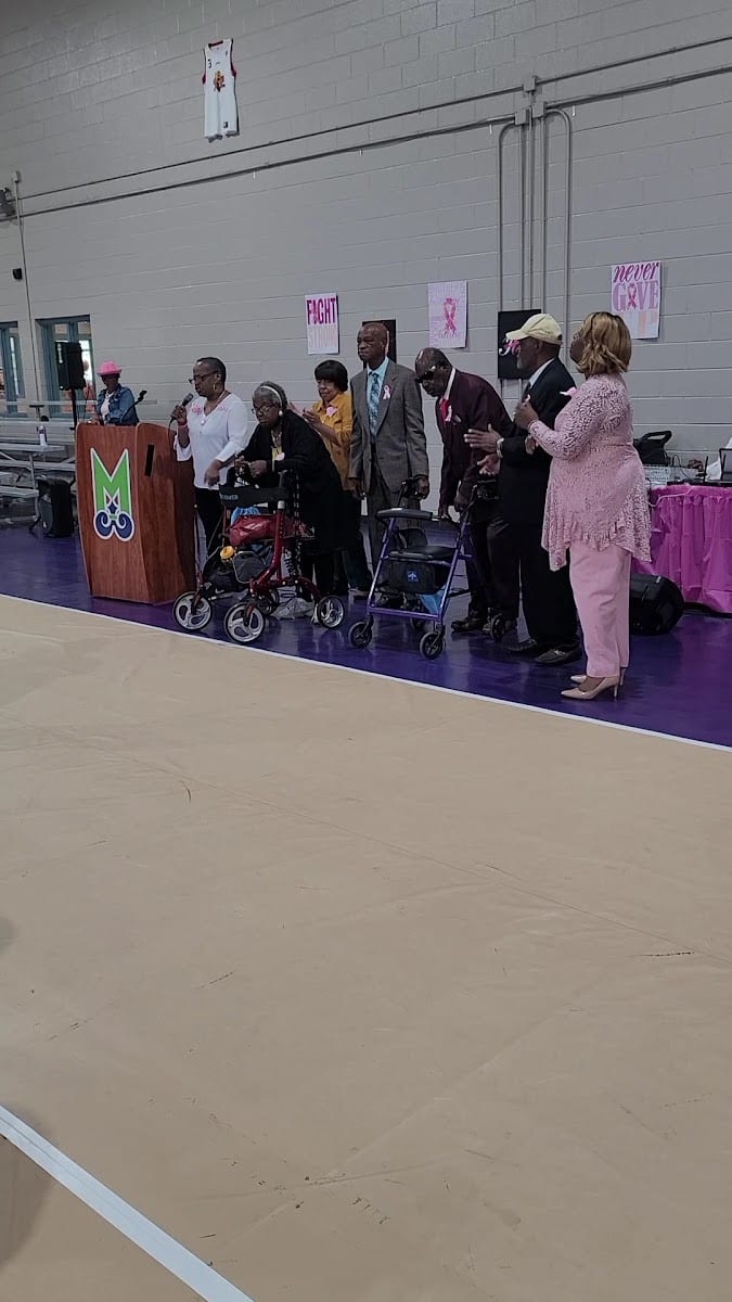 Hillsdale Community Center, photo 2