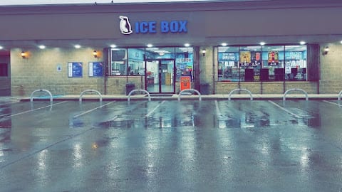 ICE BOX CHEVRON, photo 2