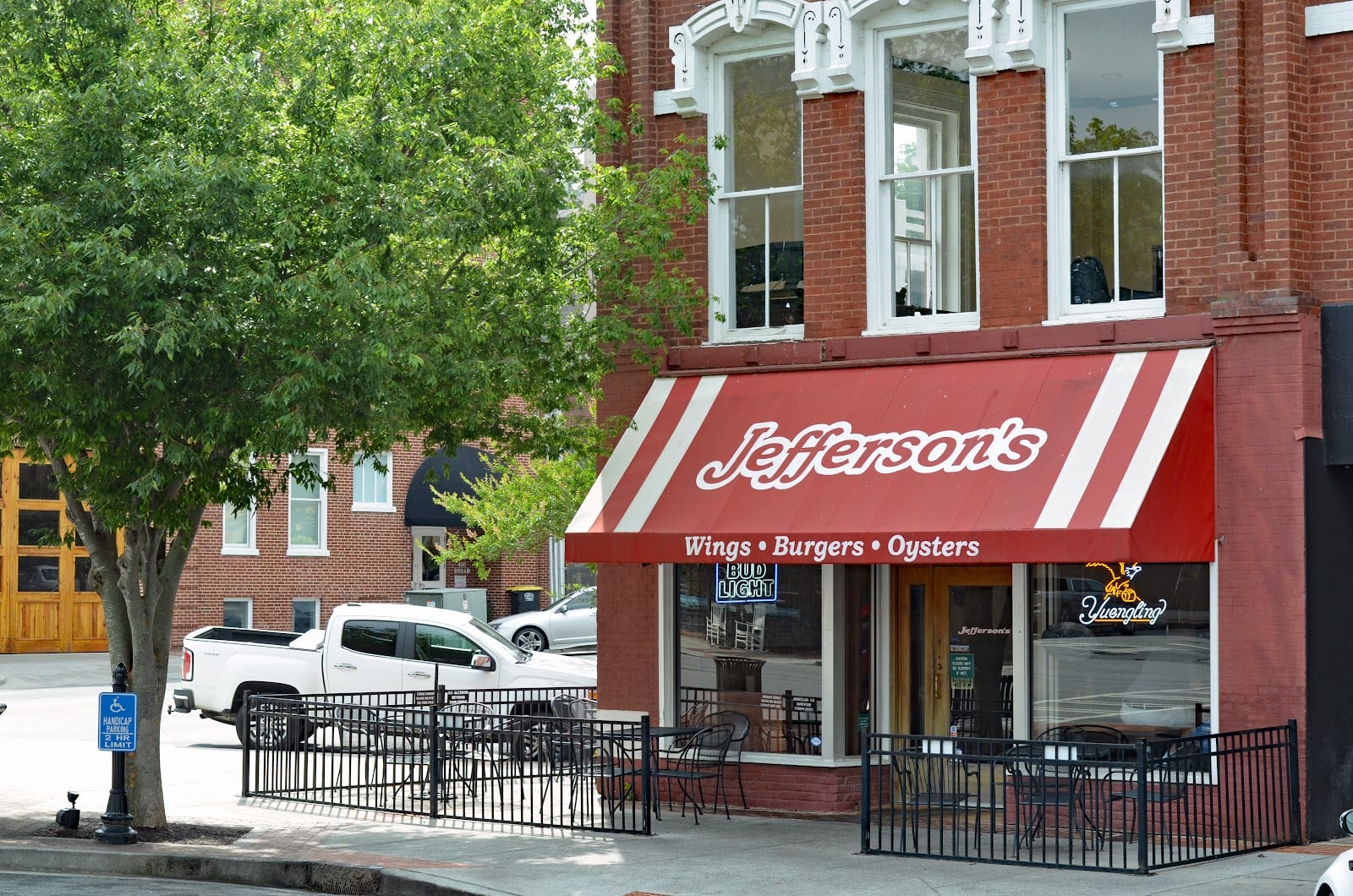 Jefferson's, photo 2