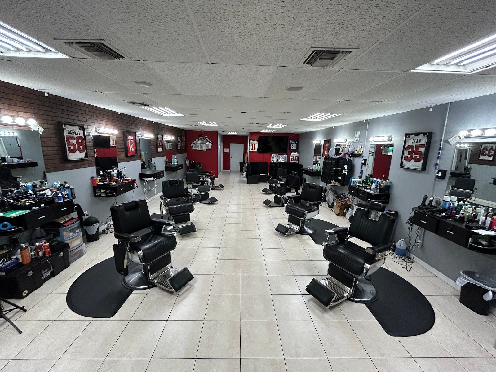 Fade in Full the Barbershop, photo 2