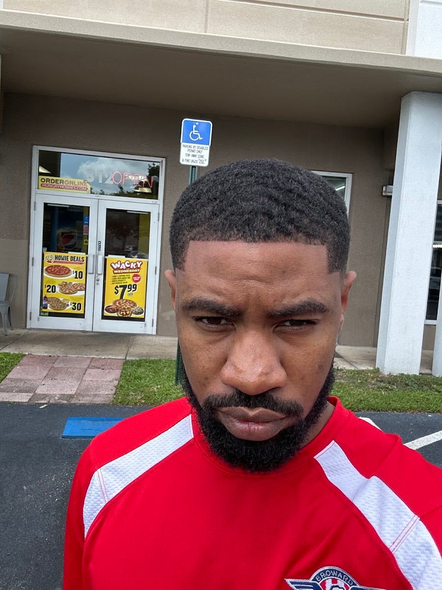 James The Barber, photo 3