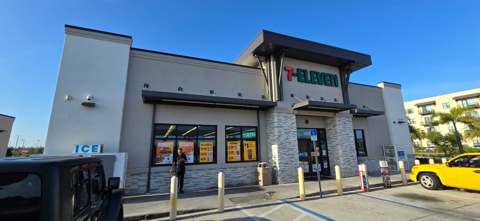 7-Eleven, photo 2