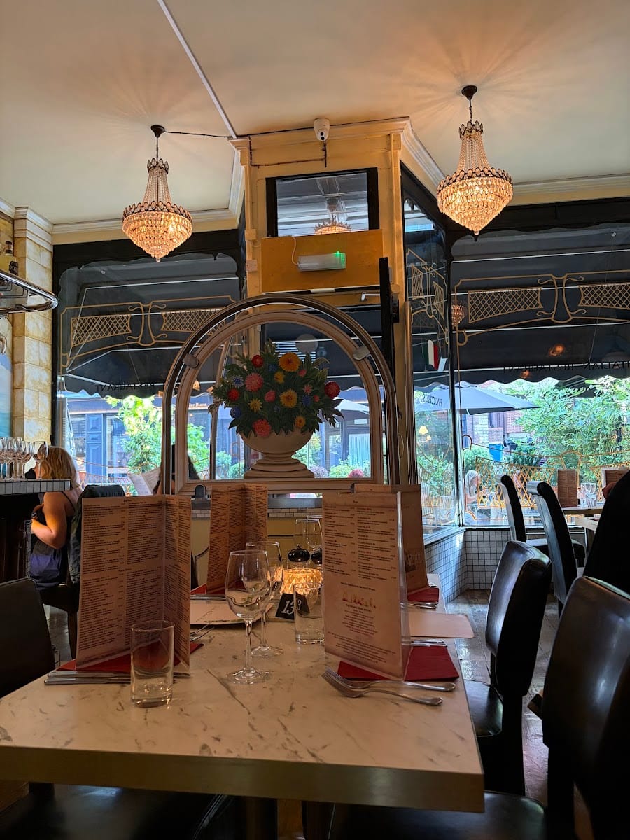 Pinocchio's restaurant