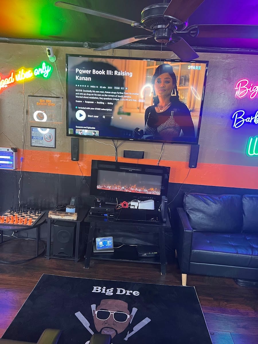 Big Dre Cutts Barber Lounge LLC, photo 4