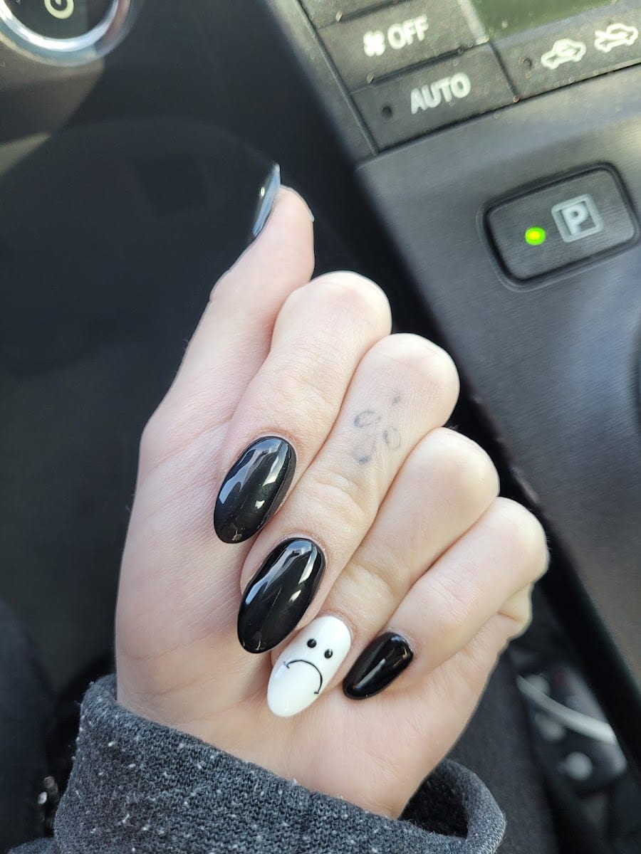 Heavenly Nailz, photo 3