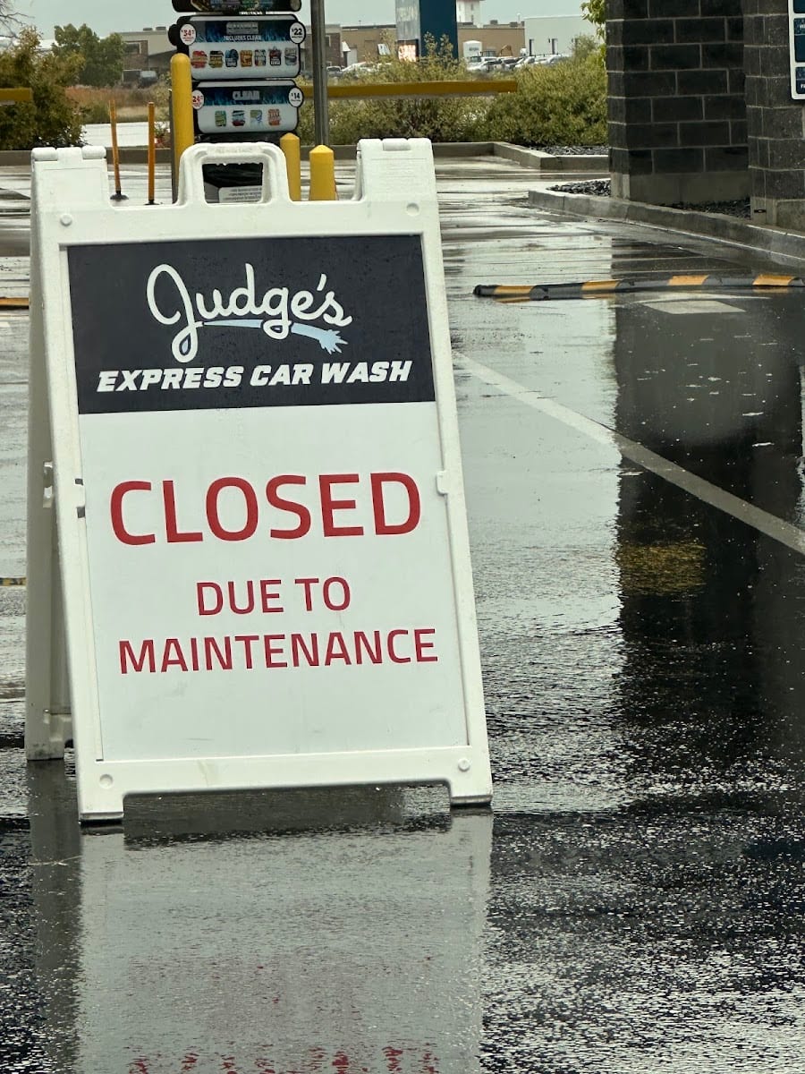 Judge's Express Car Wash, photo 4