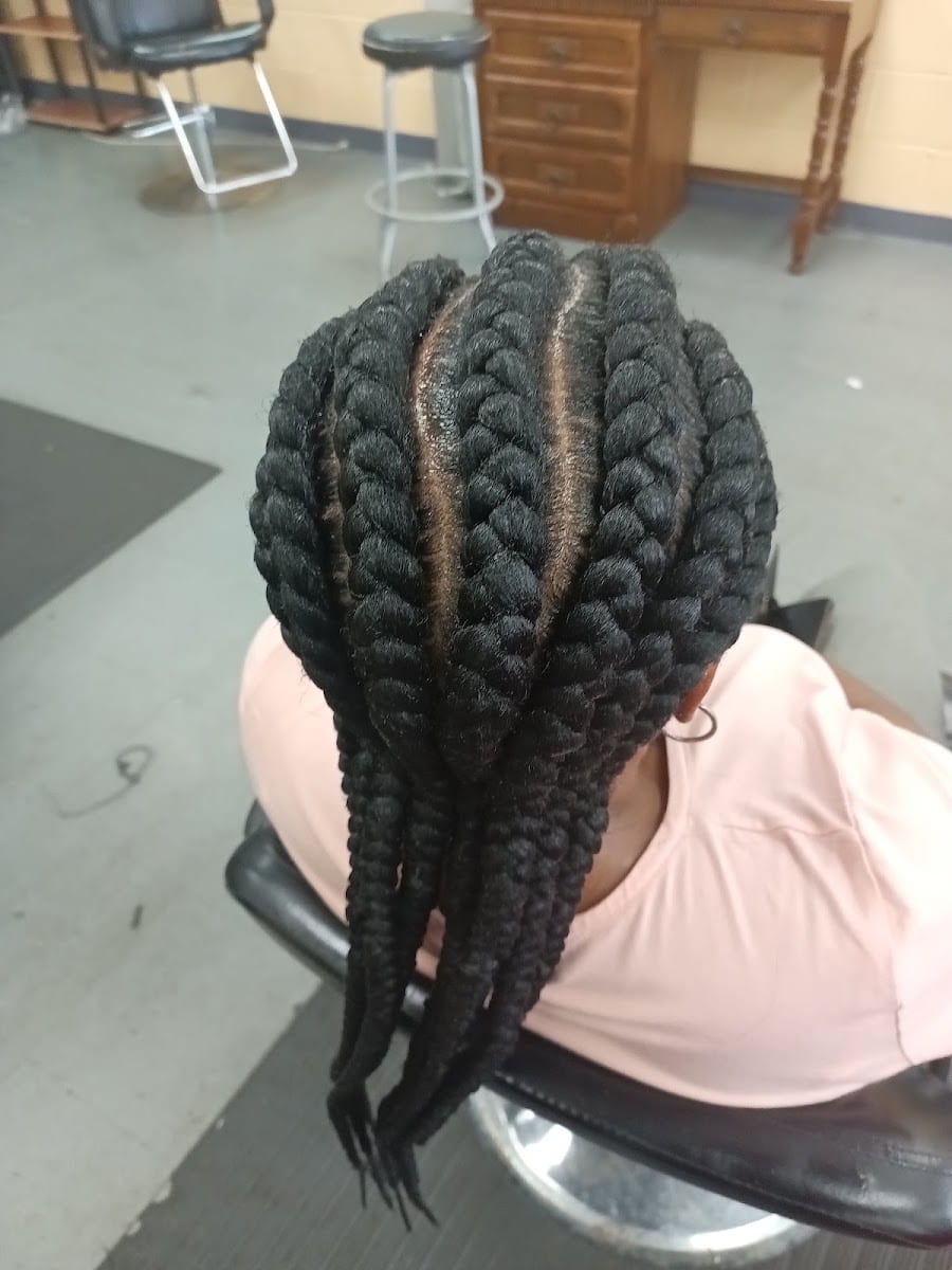 African Hair Braiding, photo 3