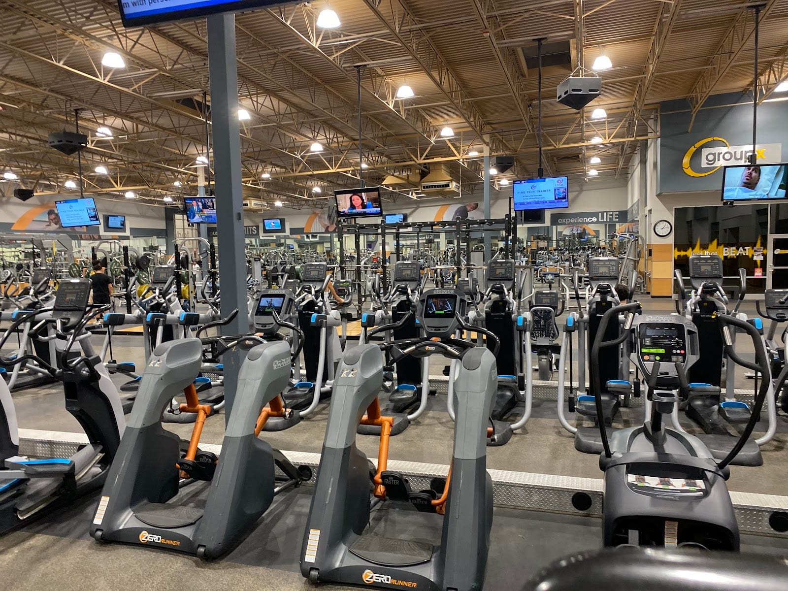 24 Hour Fitness