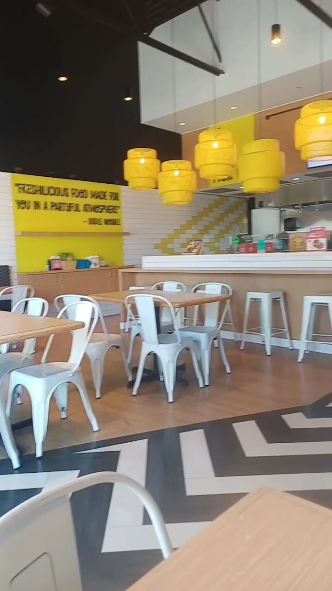 Oodle Noodle Sherwood Park, photo 2