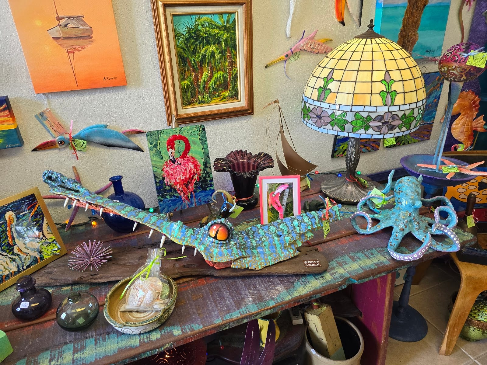 Hatch Gallery, Gift Shop & Collectibles, photo 3