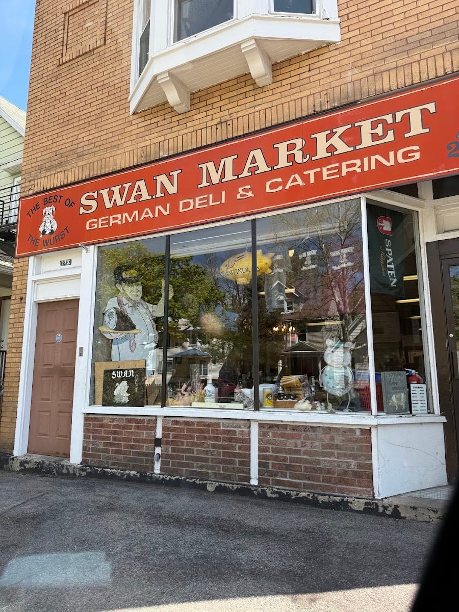 Swan Market, photo 3