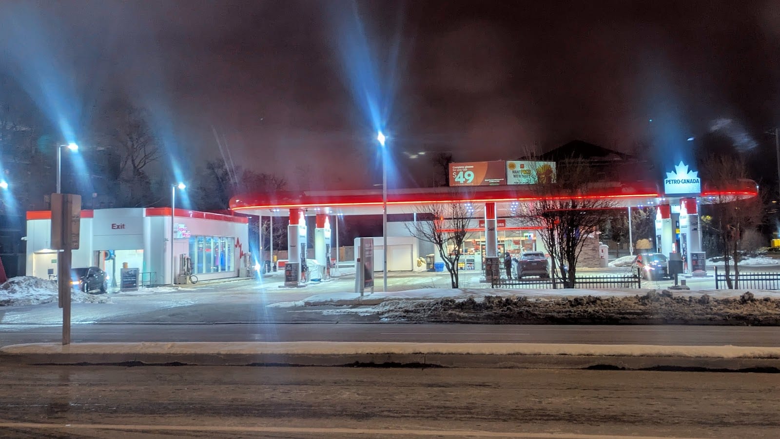 Petro-Canada & Car Wash, photo 4