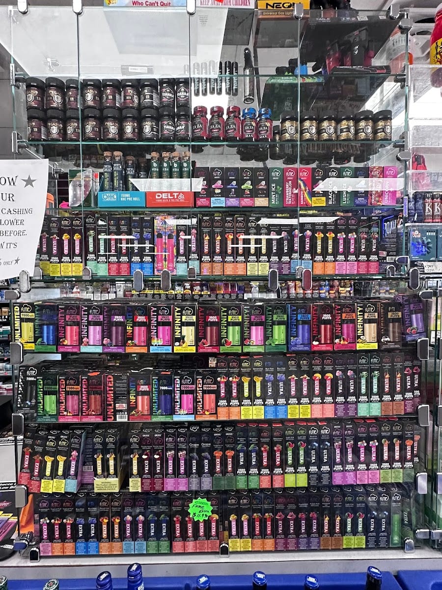 "The Black Store" Panama City Market
