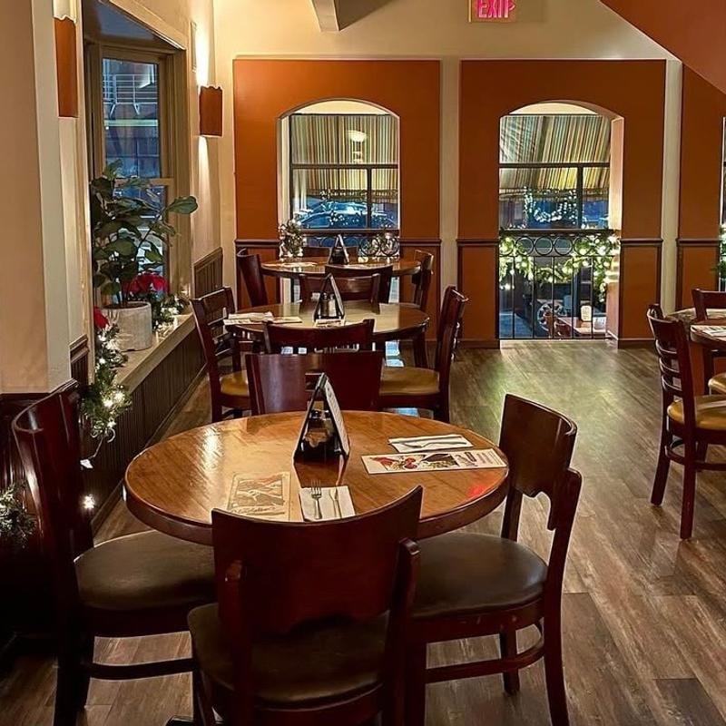Aladdin's Natural Eatery, photo 2