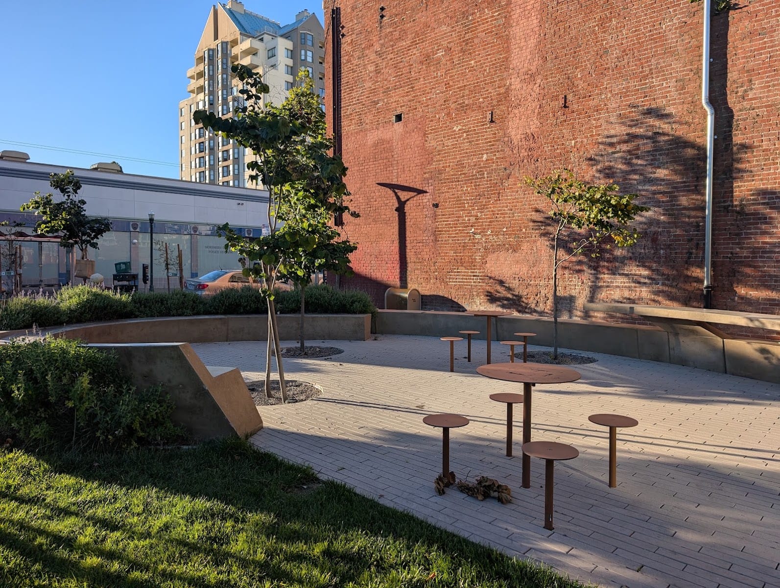 Fillmore & Turk Mini Park