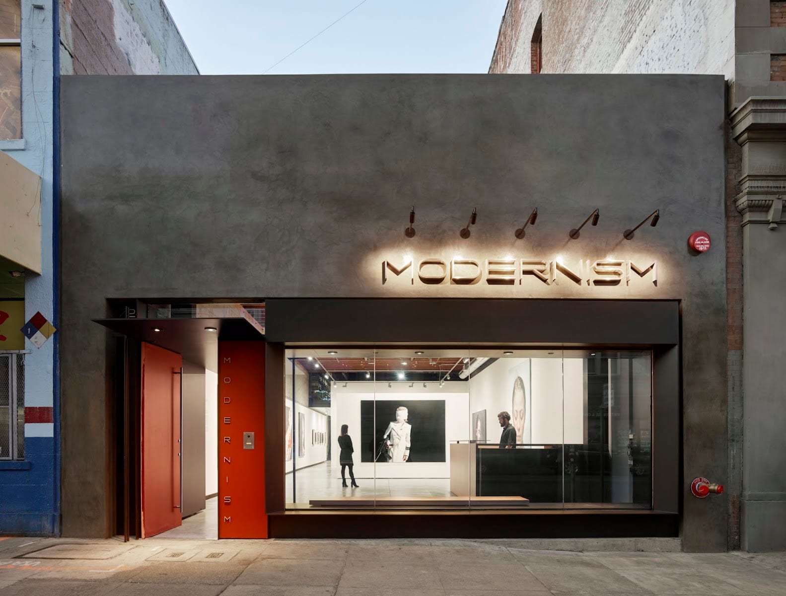 Modernism Inc., photo 2