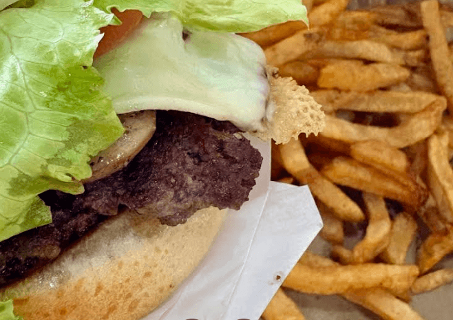Fresh Burger Richmond Hill, photo 4
