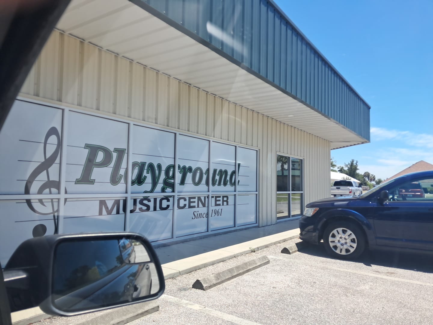 Playground Music Center, photo 2