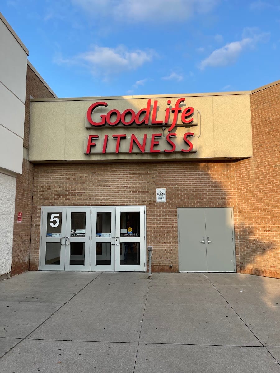 GoodLife Fitness Richmond Hill Hillcrest Mall, photo 4