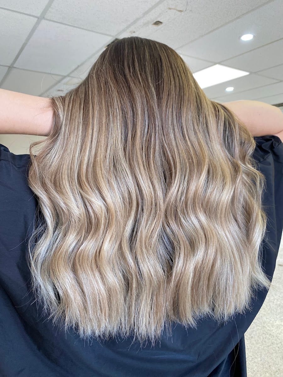 ASHLEEYBEAUTY Salon