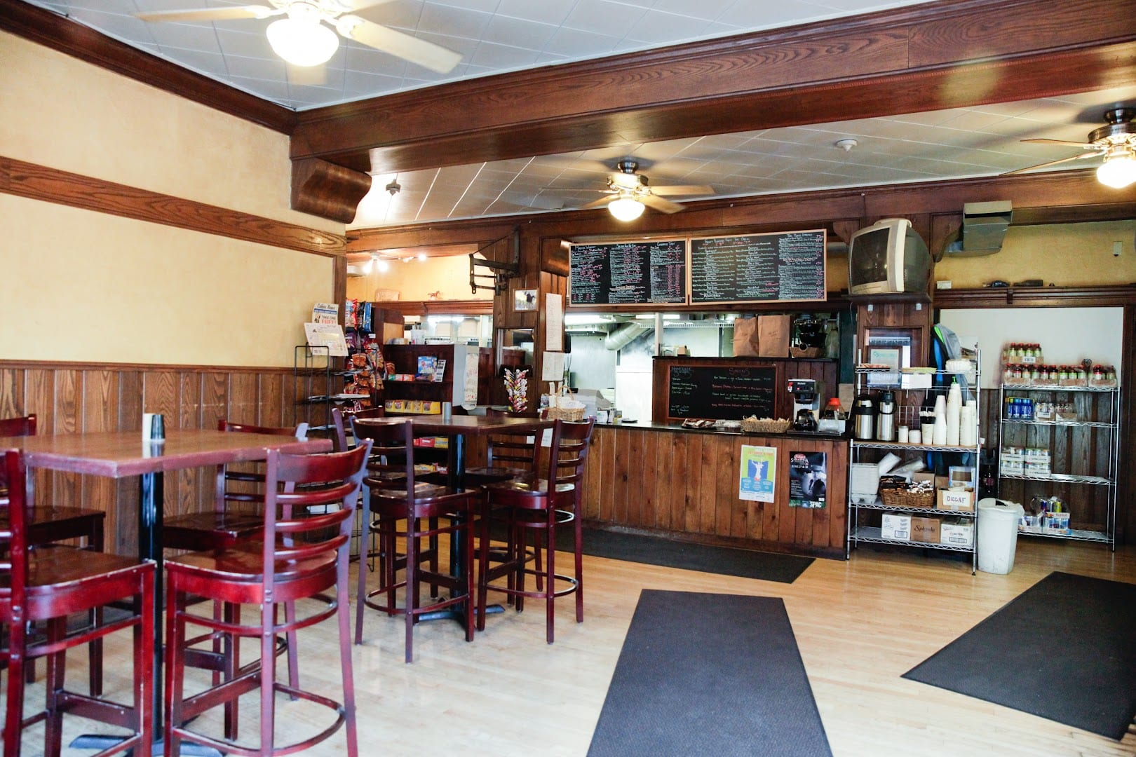 Spring Street Deli & Pizzeria, photo 4