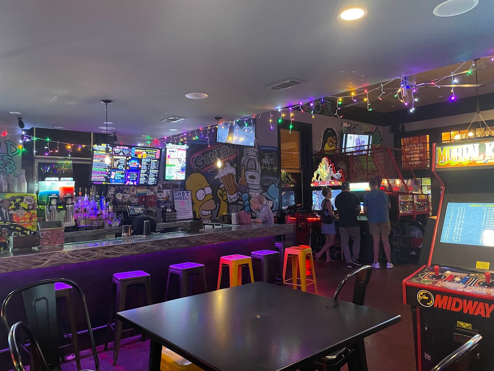GameOn bar+arcade