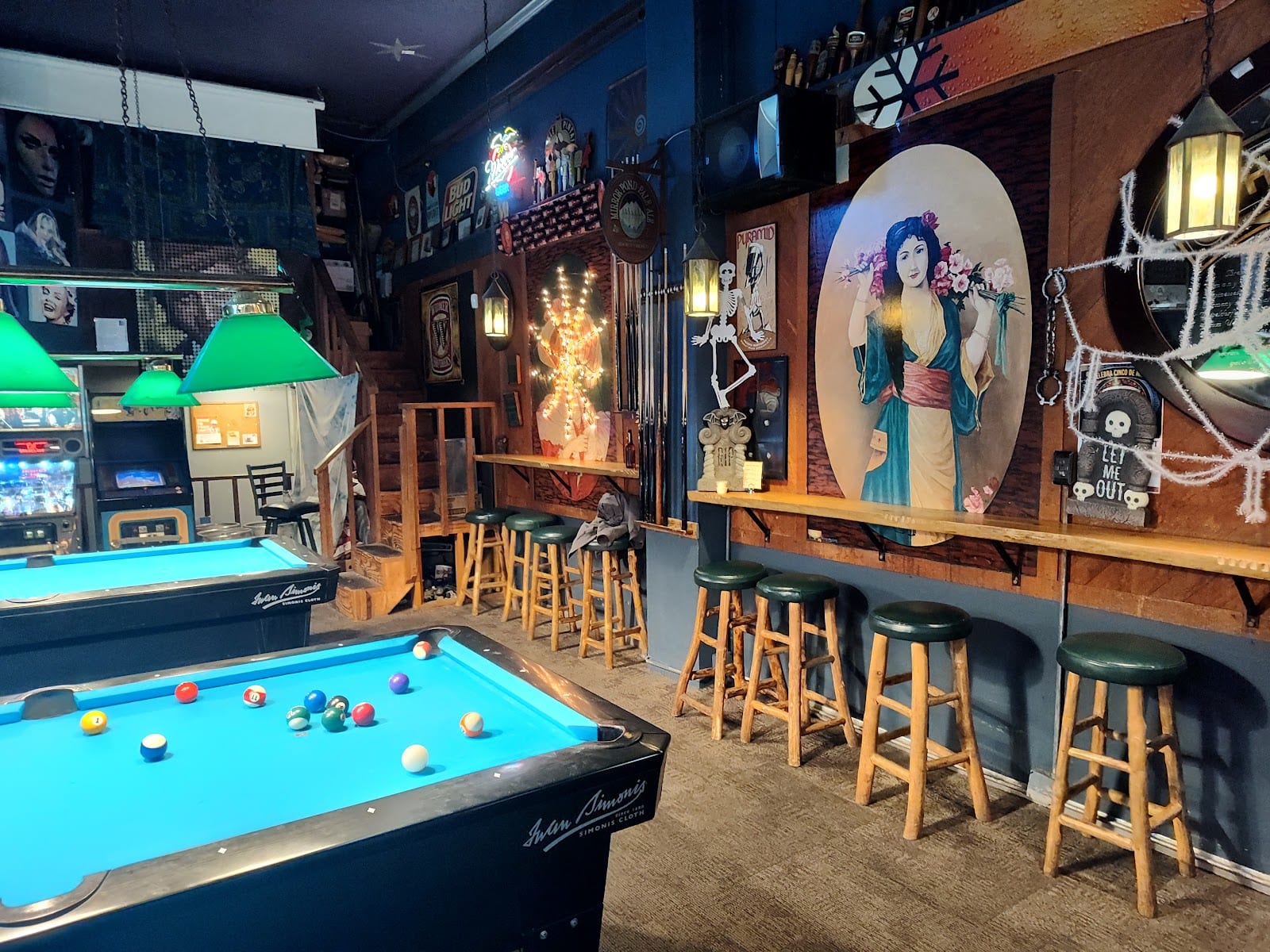 Hannah's Bar & Grille, photo 4