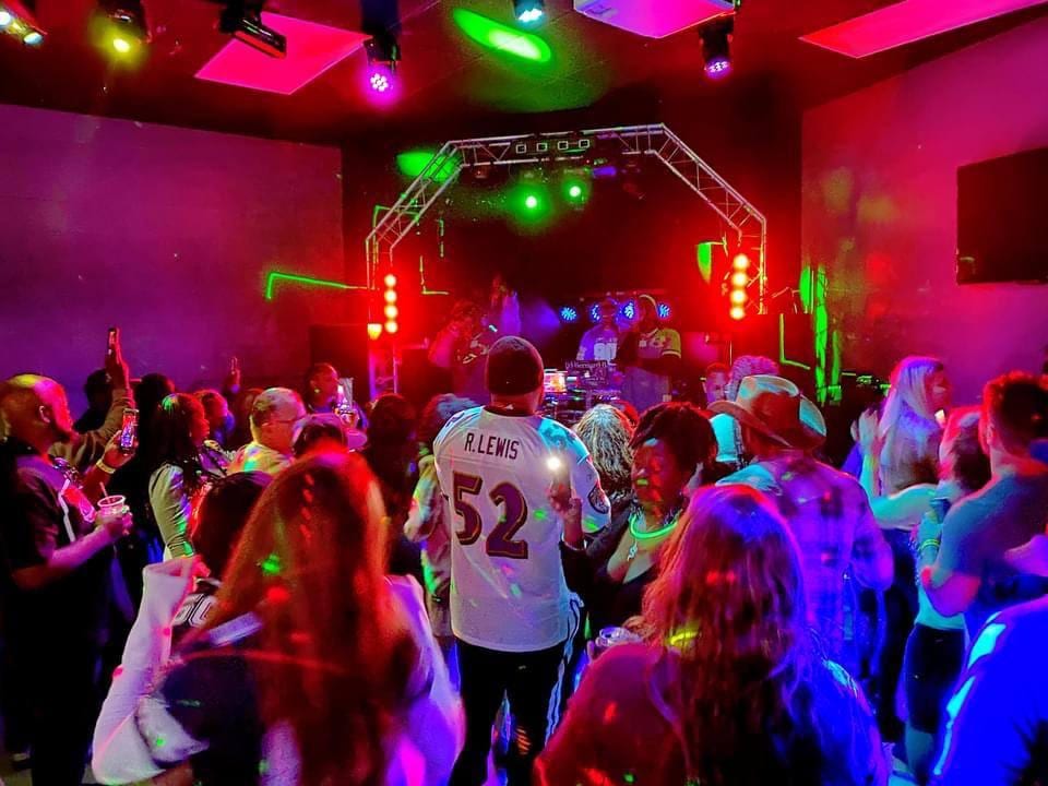 The Fresh Spot Lounge, photo 2