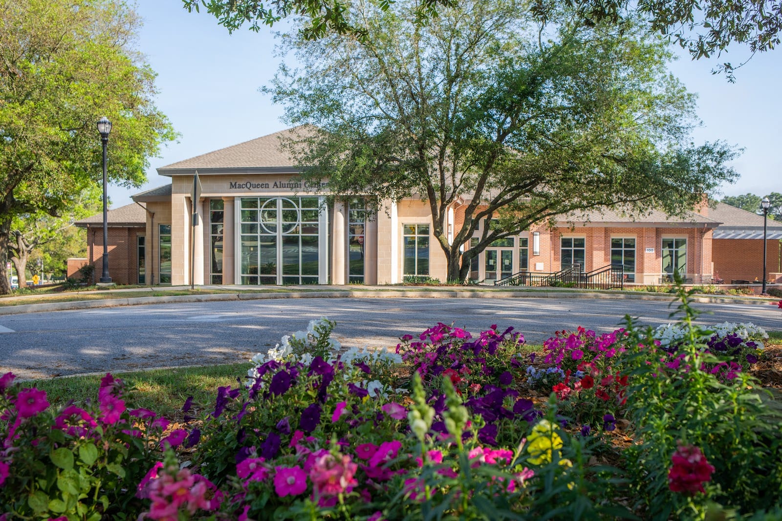 MacQueen Alumni Center