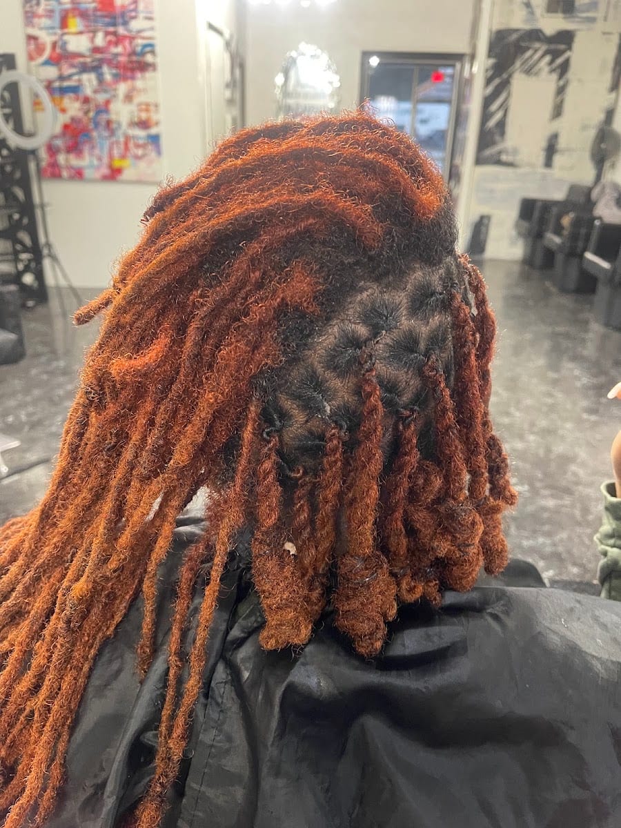 Masusu Kinks Braids and Loc Lounge, photo 4