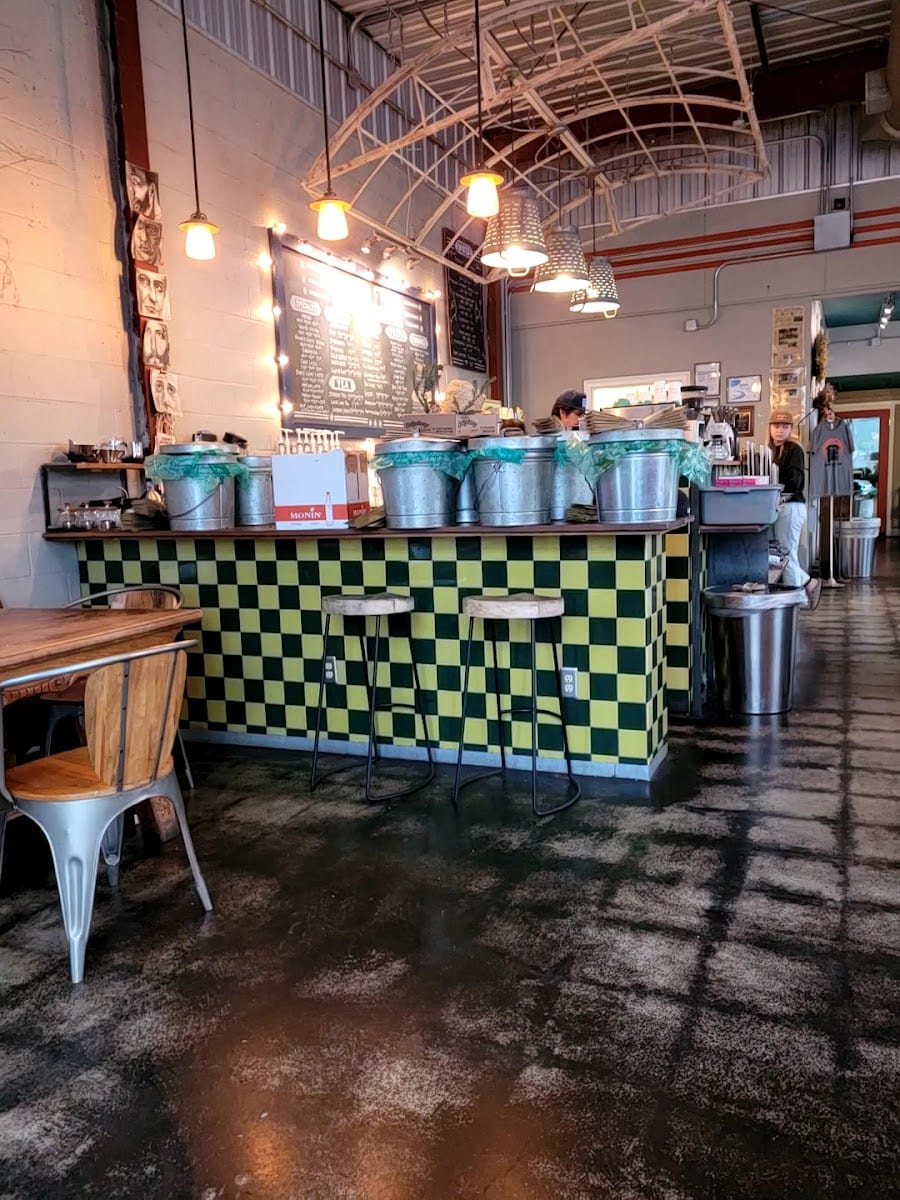 Swift & Finch Coffee, photo 3