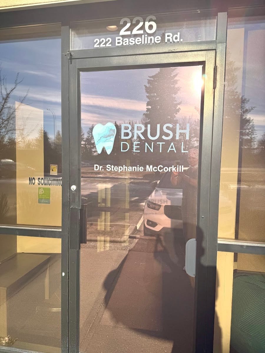 Brush Dental, photo 2