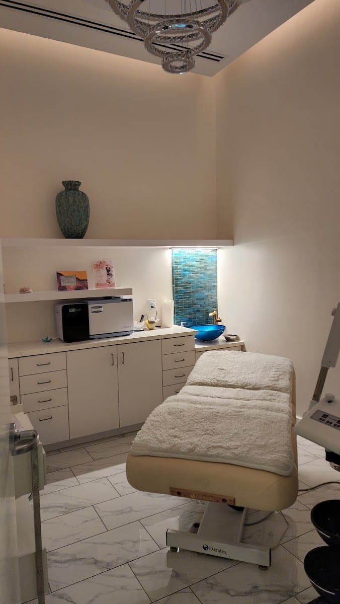 The Hills Beauty Massage Spa, photo 2