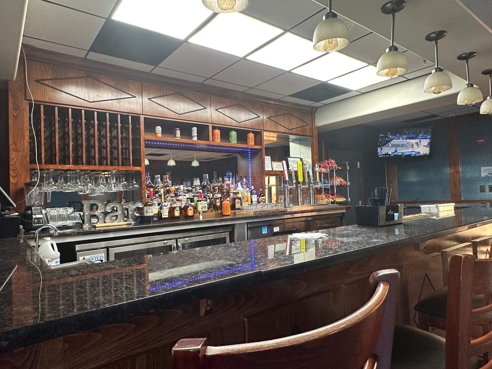 The Reserve Bar, photo 3