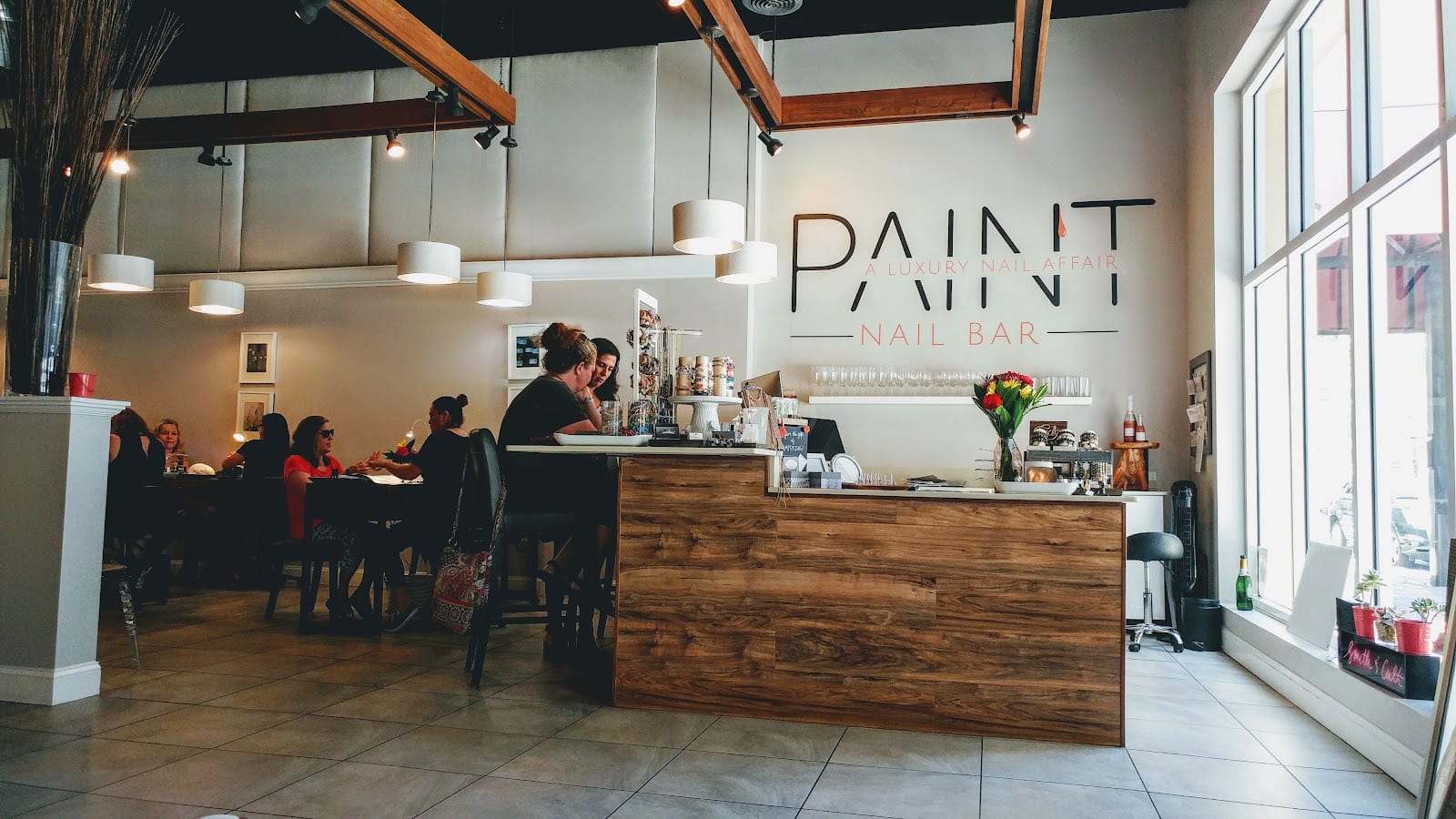 Paint Nail Bar
