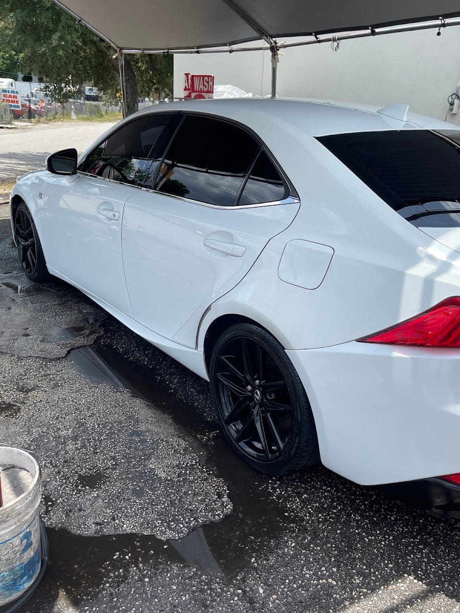 J&H Detailing & Car Wash Service